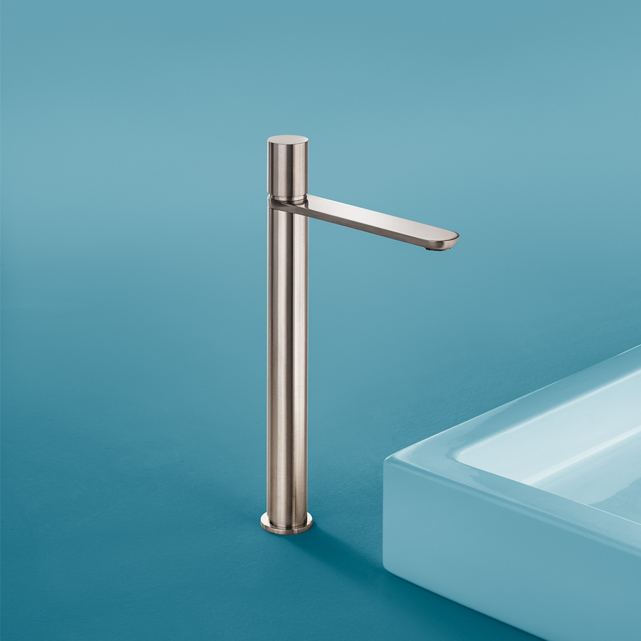 MIO Tall basin single lever mixer medium height ref24030AM